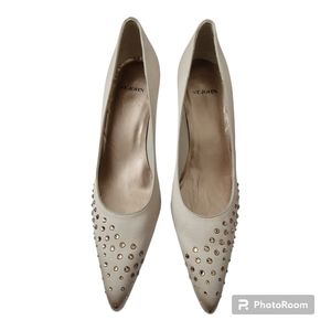 St. John Silk Light Gold/Champagne Formal Pumps - Size 9M